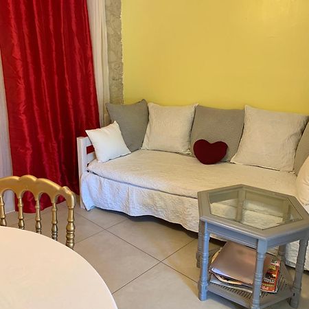Dependance Privee - Halte Route Apartment Льо Тор Екстериор снимка
