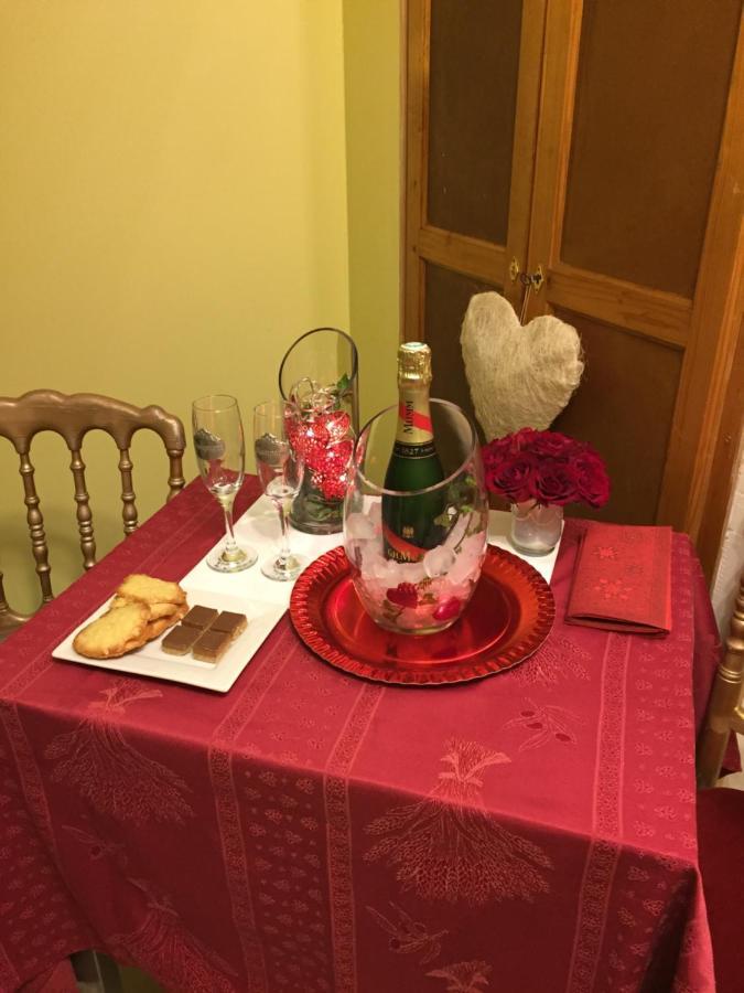 Dependance Privee - Halte Route Apartment Льо Тор Екстериор снимка